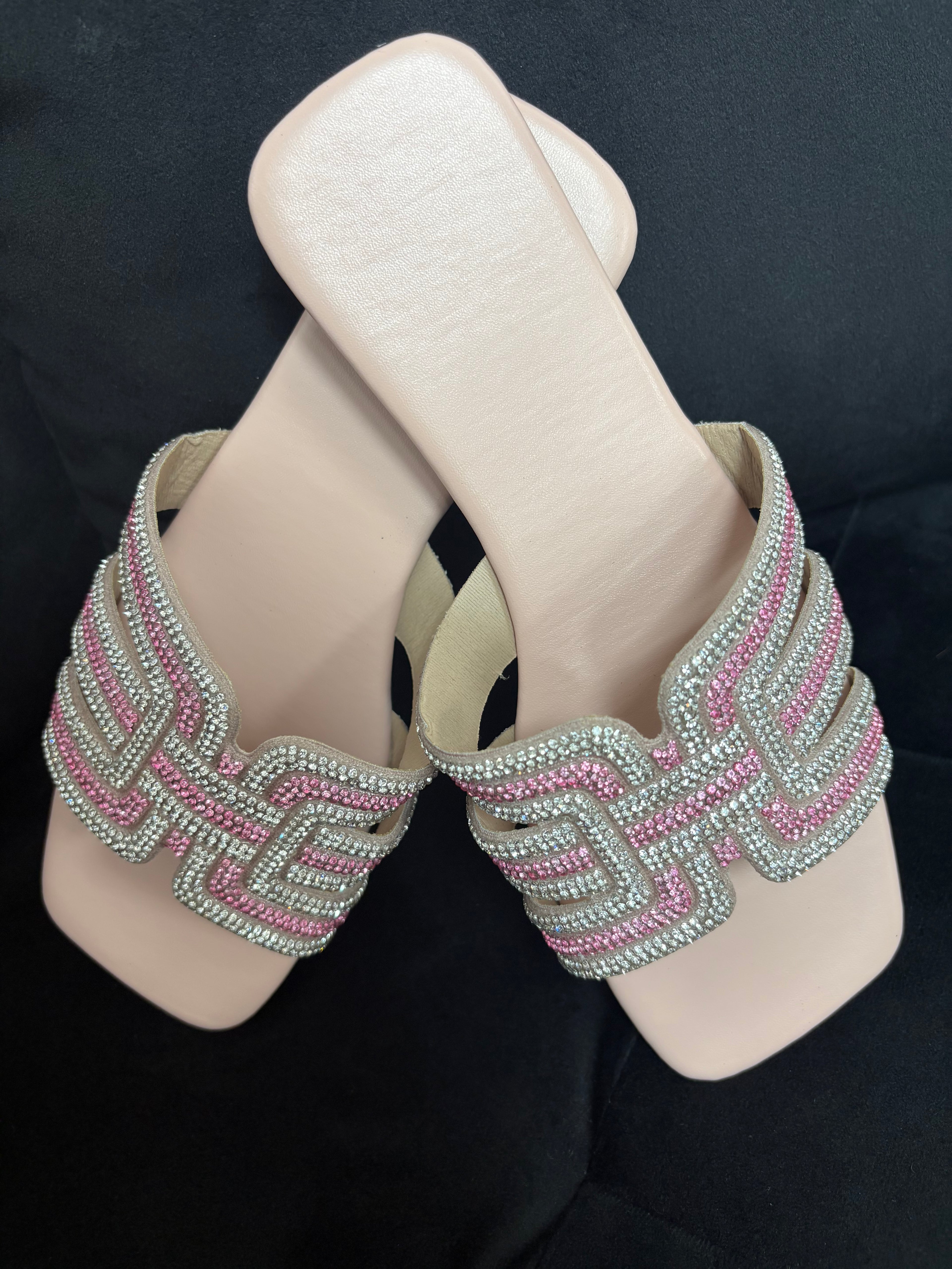 Pink Diamanté Knot Sliders